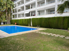 Amplio Apartamento con acceso directo a piscina